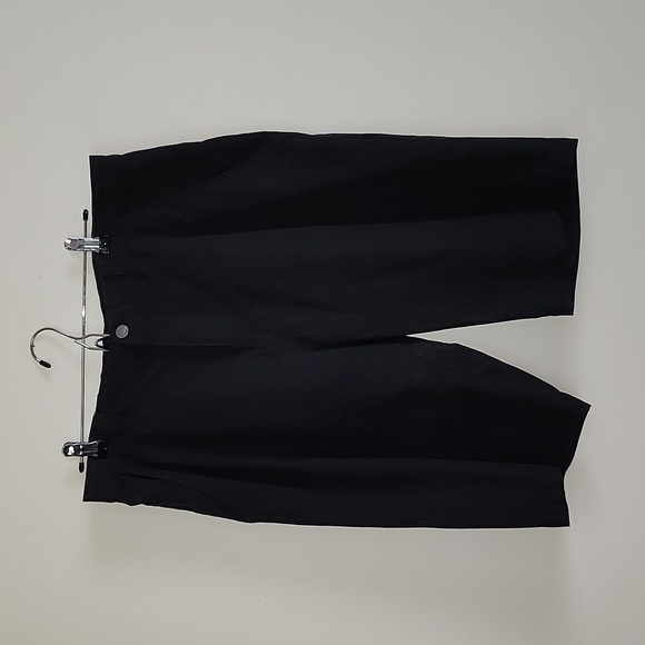 Oakley gray flat front chino shorts Mens 36 waist, pockets, zip button closure. - Picture 1 of 8